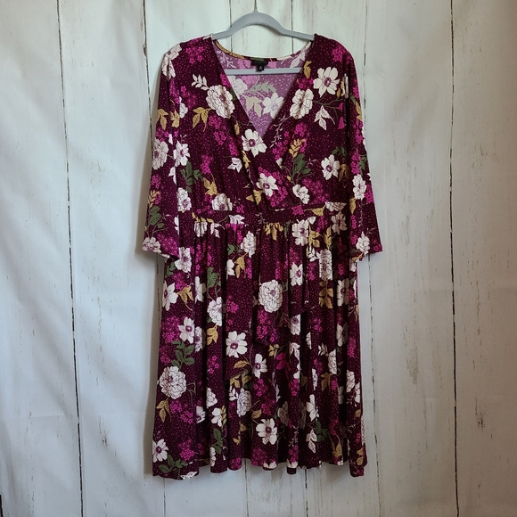torrid Dresses & Skirts - Torrid purple floral faux wrap dress knee length